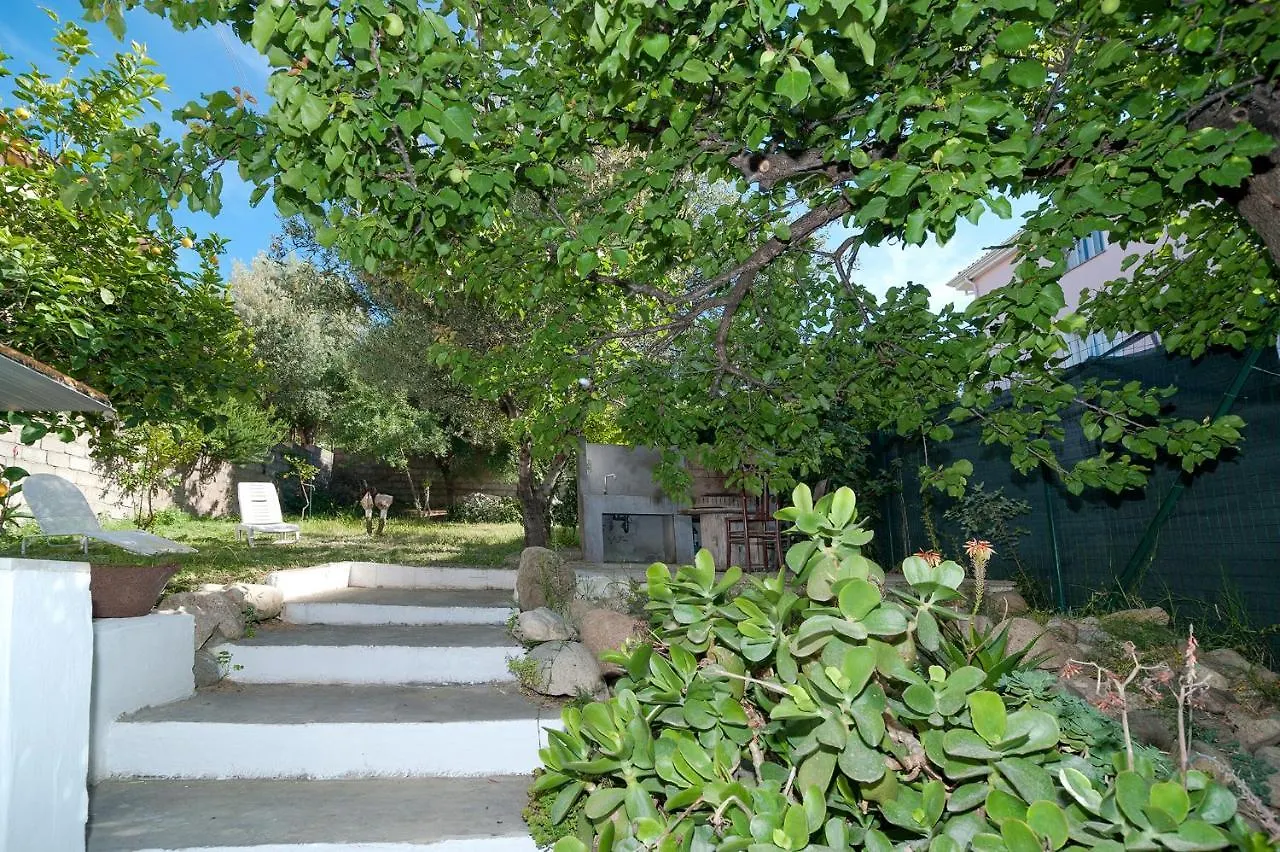 Casa Deledda Villa Budoni